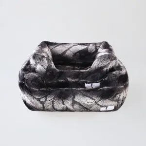 Chinchilla Deluxe Dog Bed