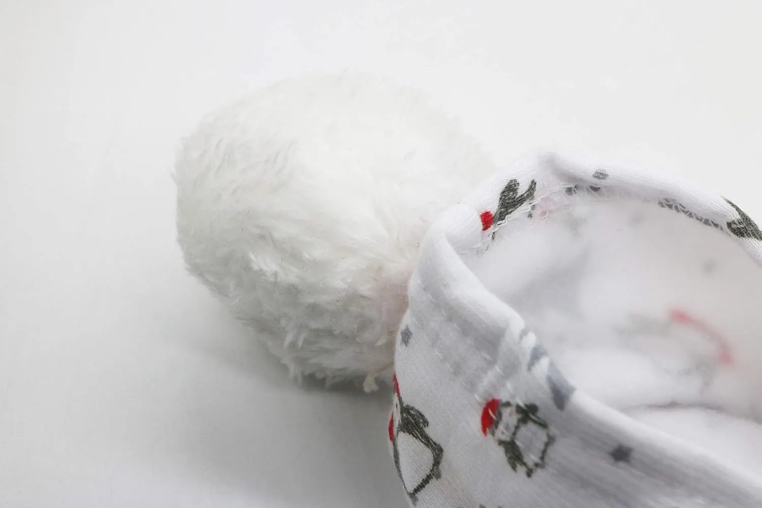 DroolingDog Extra Small Dog Christmas Outfits Fleece Christmas Sweater Puppy Xmas Hoodies for Small Dogs XS Dogs Christmas Clothes Sweatshirt Penguin Pattern with Leash Hole