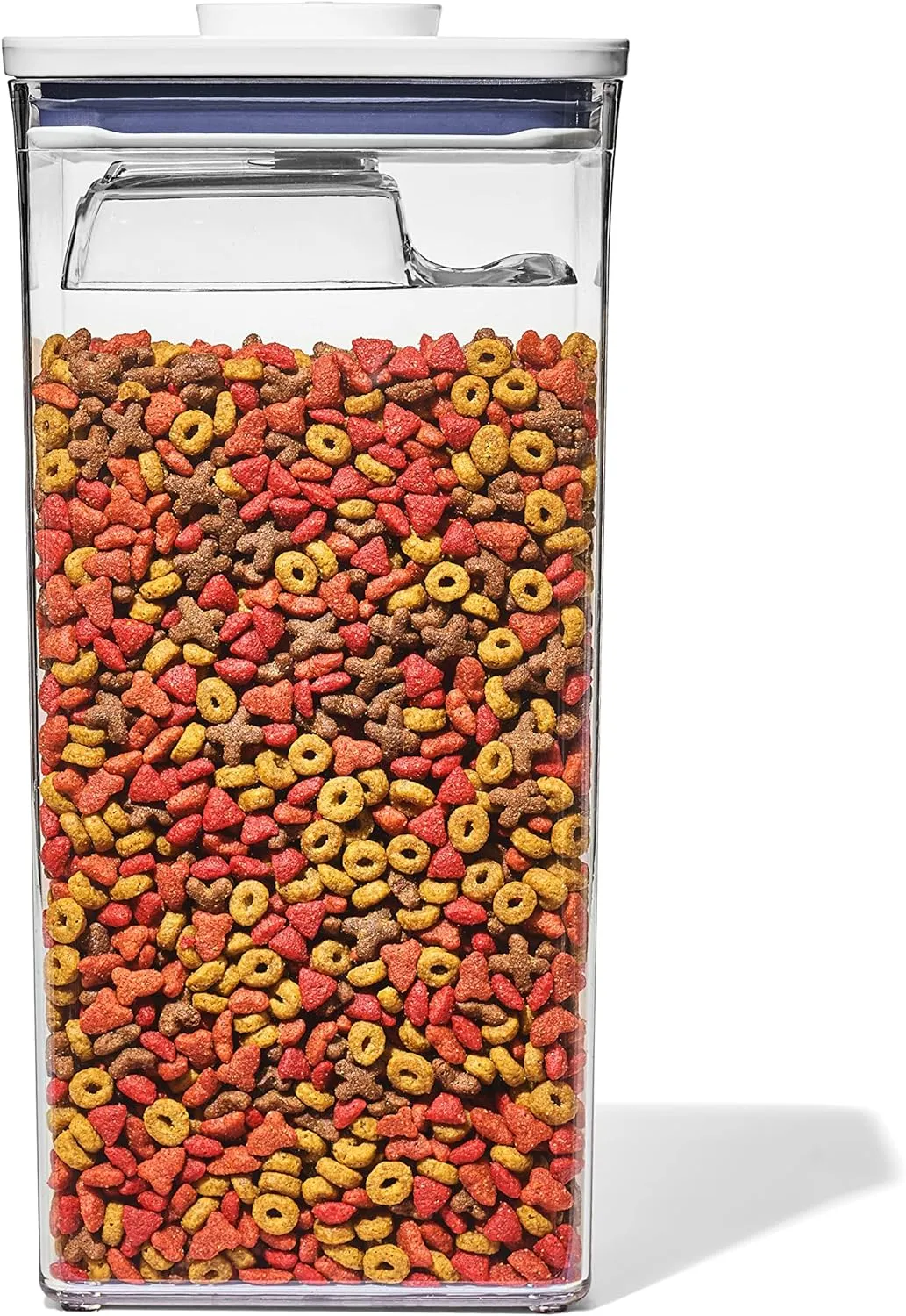 OXO Good Grips Pet POP Container  6.0 Qt/5.7 L with Half Scoop |Ideal for up to 6.5lbs of Dog Food or 4.5lbs of Cat Food | Airtight Dog and Cat Food Storage Container | BPA Free, Clear