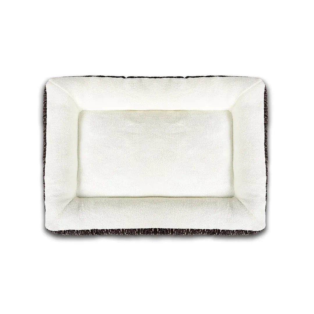 Winter Mattress Dog Bed with Fur on Seat and Luxurious jacquard on walls